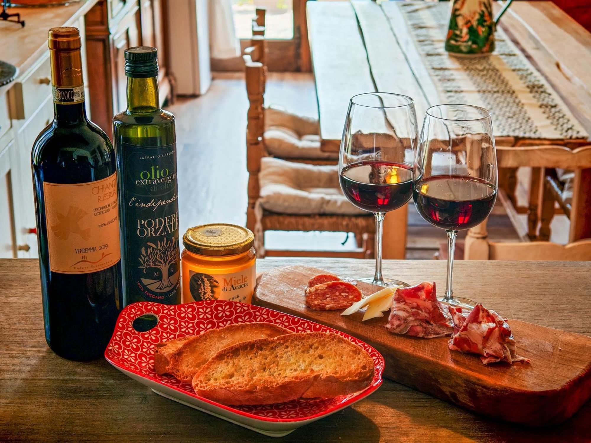 Podere Orzale Agri Hospitality Usigliano ภายนอก รูปภาพ